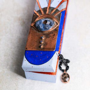 Alternative view of Treasurebox