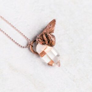 Alternative view of Herkimer met hommel