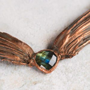 Alternative view of Halsketting met vleugels