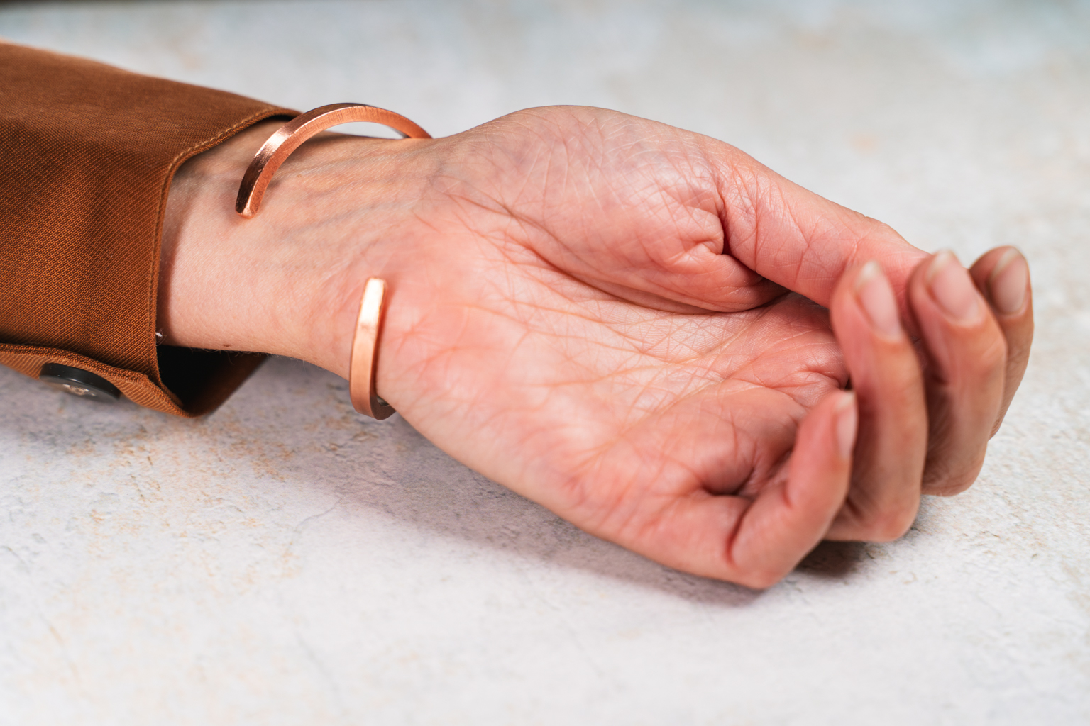 Twisted cuff armband - Afbeelding 3