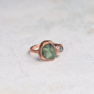 Ring met smaragd en morganiet